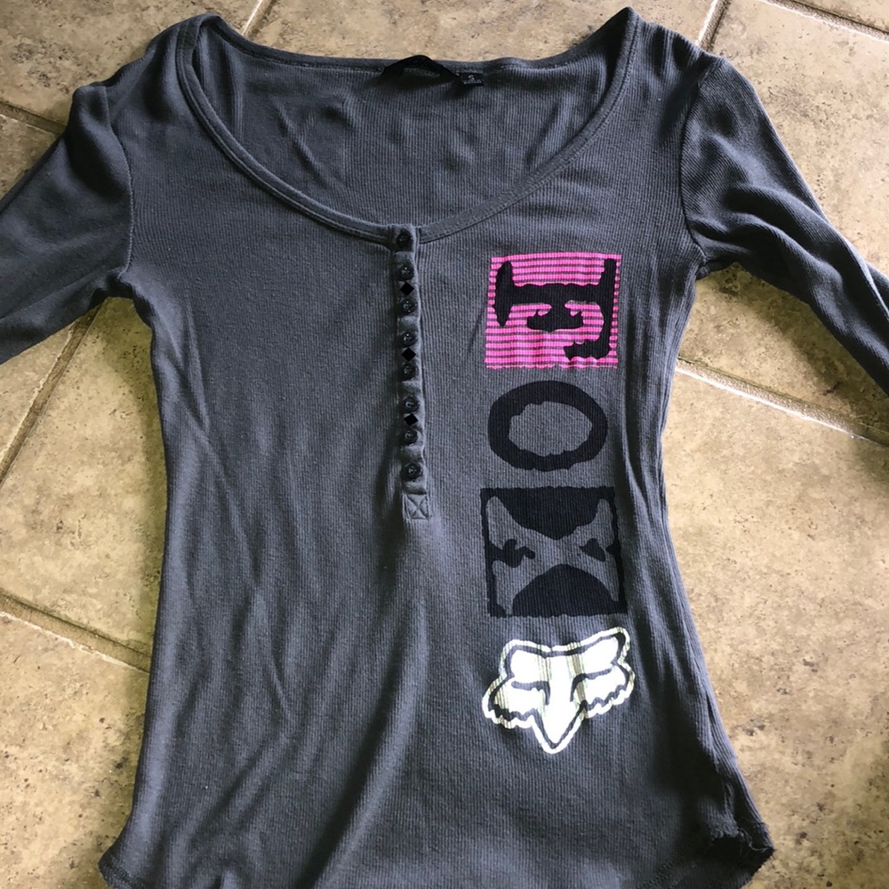 FOX tee